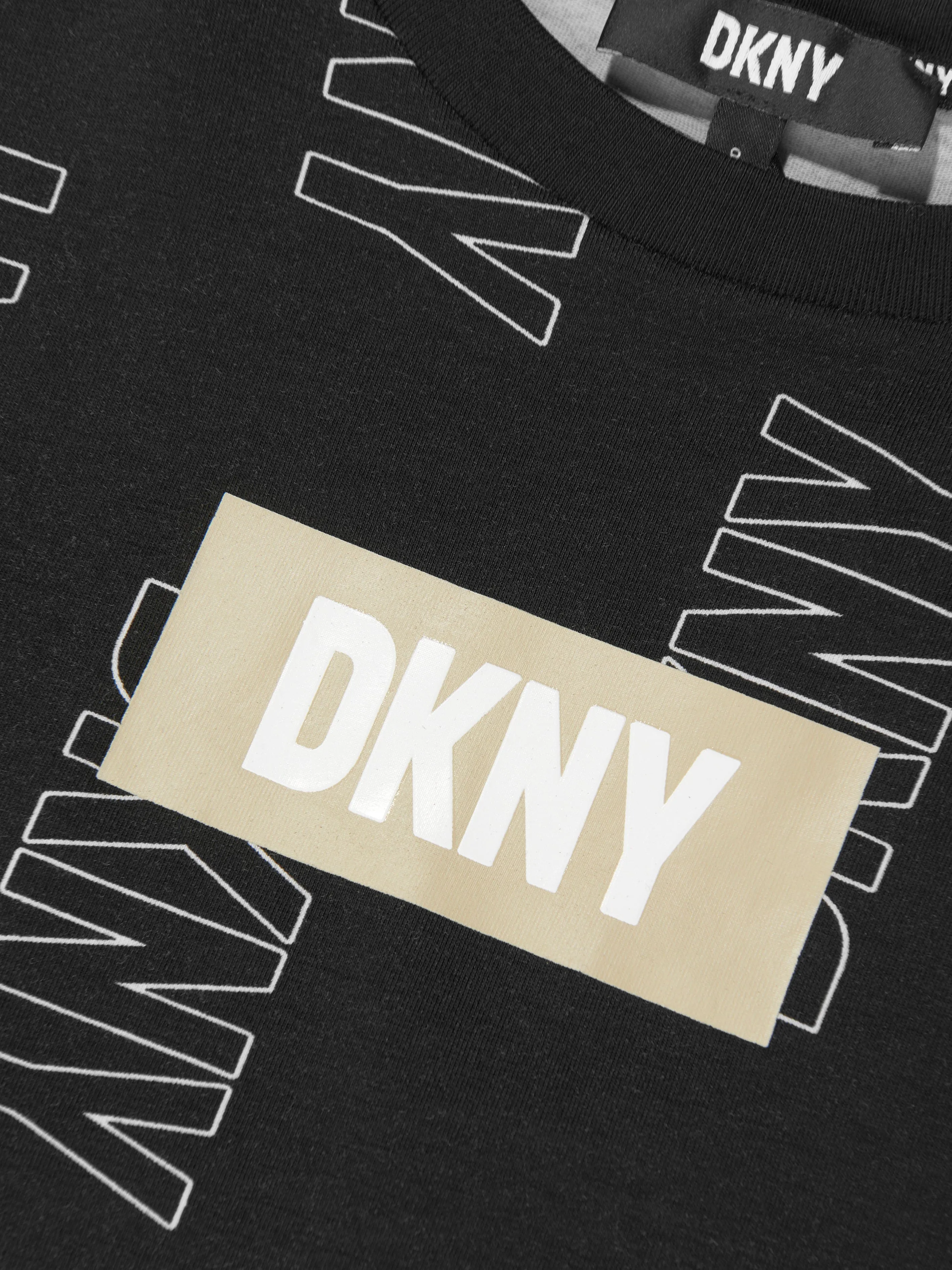 DKNY Kids Logo Print T-Shirt in Black