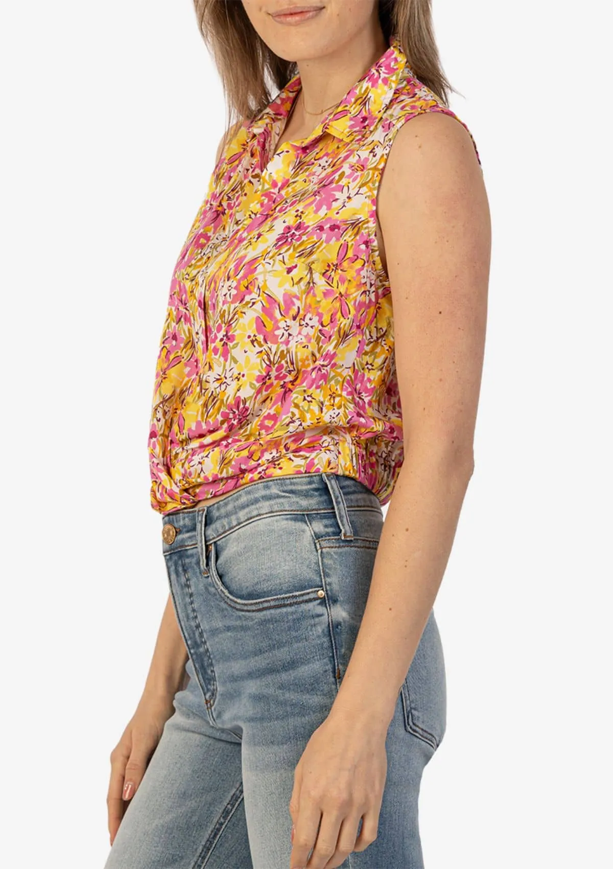 Renata Sleeveless Top with Front Twist